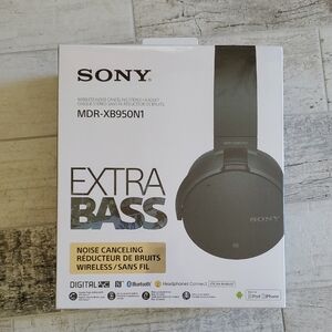 New Sealed Sony MDR-XB950N1 Black Wireless Headphones Extra Bass Noise Canceling